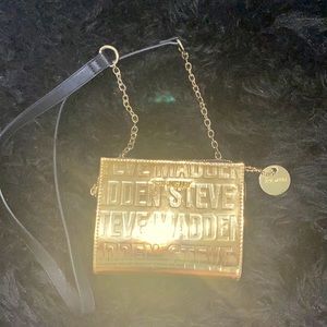 Steve Madden Shiny Gold Clutch with Detachable Shoulder Strap.